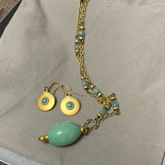 Ralph Lauren set of earrings and necklace - Picture 3 of 3